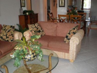 Fort Myers 2 Bedroom Condo Across from Beach
